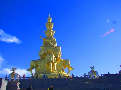 【經(jīng)典品質(zhì)】峨眉山全景VIP一日游 金頂半山